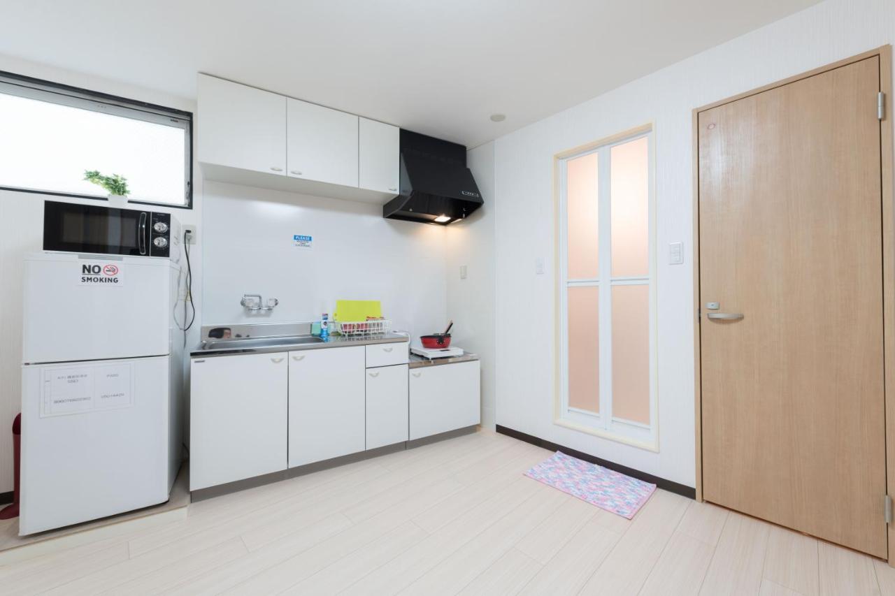 Metro Hanazonocho Hotel 2*
